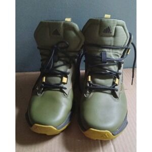 Adidas Terrex Trail Hiking Boots Olive Green Outdoor Adventure Shoes